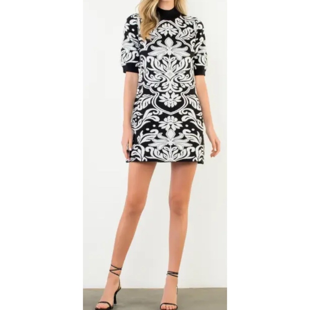 THML Womens High Neck Mini Sweater Dress Bold Black White Sz S